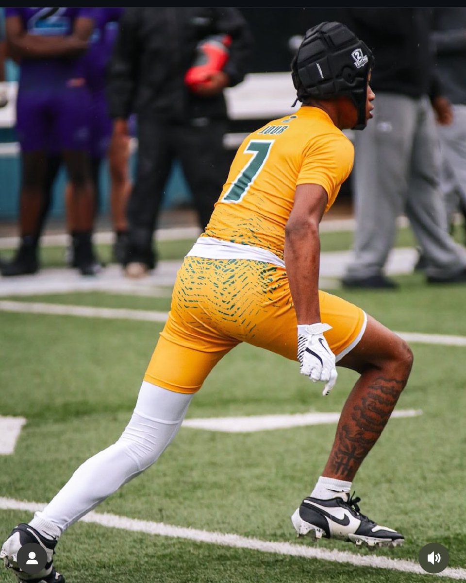 MijourReid's tweet image. I will be attending @SHU_FBALL Camp today ready to compete Thanks for the invite Coach @CoachColemanSHU @_Quay12 @WPIAL_Insider @PrepRedzonePA @SLS_Football 🚨🦅⏰
