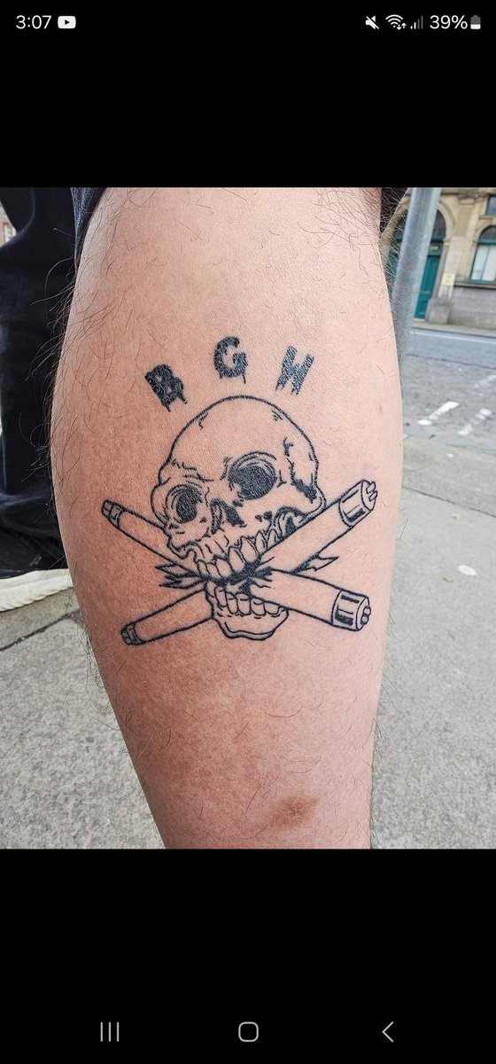 RealGaz81's tweet photo. @ICWNHB hey, I am the true BGW hardcore fan because I got a BGW logo tattoo I am the only fan who has got the BGW tattoo on my side of my calf and I showed andrew and the rest of the wrestlers at the 1 year anniversary of bgw i saw the owner on the day I shout him and show him https://t.co/MDDTc4ka2c