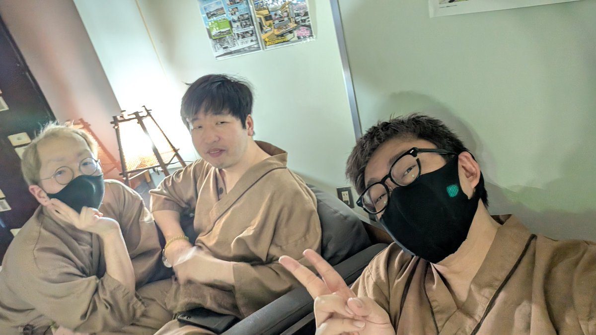oquartet_uehara's tweet image. 無事に撮影が終わり群馬の激渋健康ランドに来ました♨️
お風呂に入ってスッキリしたのでこれから少し寝ます!
おやすみなさい☺