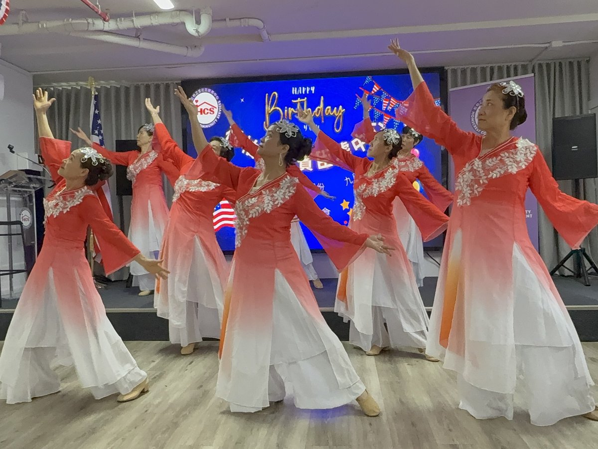NYCAging's tweet image. Bensonhurst Older Adult Center buzzed with birthday joy during a lively July celebration filled with laughter, connection, and the vibrant energy of the season. ♋♌ Older adults brought warmth and boldness that lit up the community. 💛 #Cancer #Leo #NYCAging
