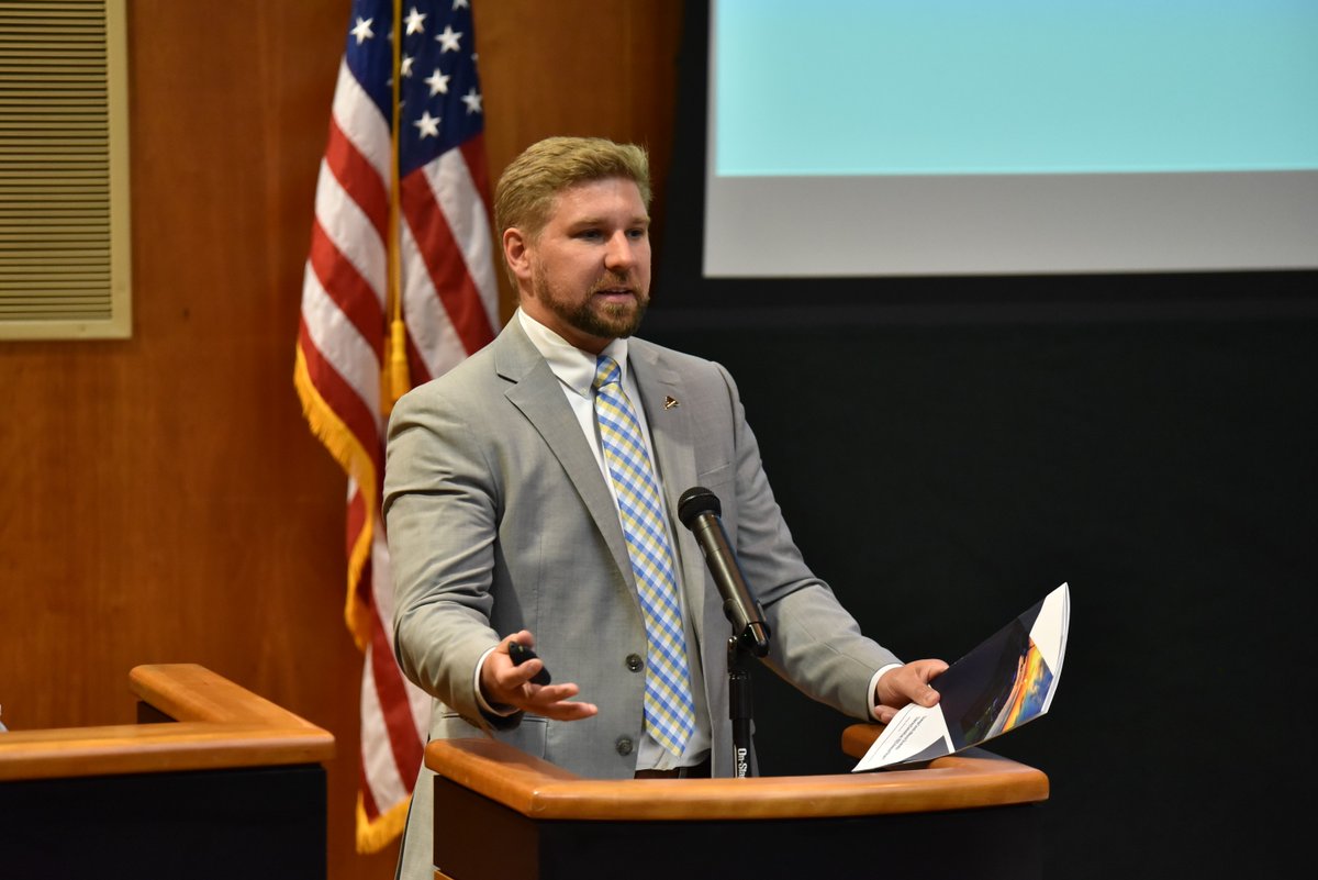 sunyoswego's tweet image. Nearly 40 leaders and 90+ orgs are shaping the future with the Oswego County Micron Strategy Steering Committee β investing in broadband, child care, STEM, housing and workforce pipelines to help our region thrive alongside Micronβs $100B investment.
π ow.ly/9JAB50Wn8HQ