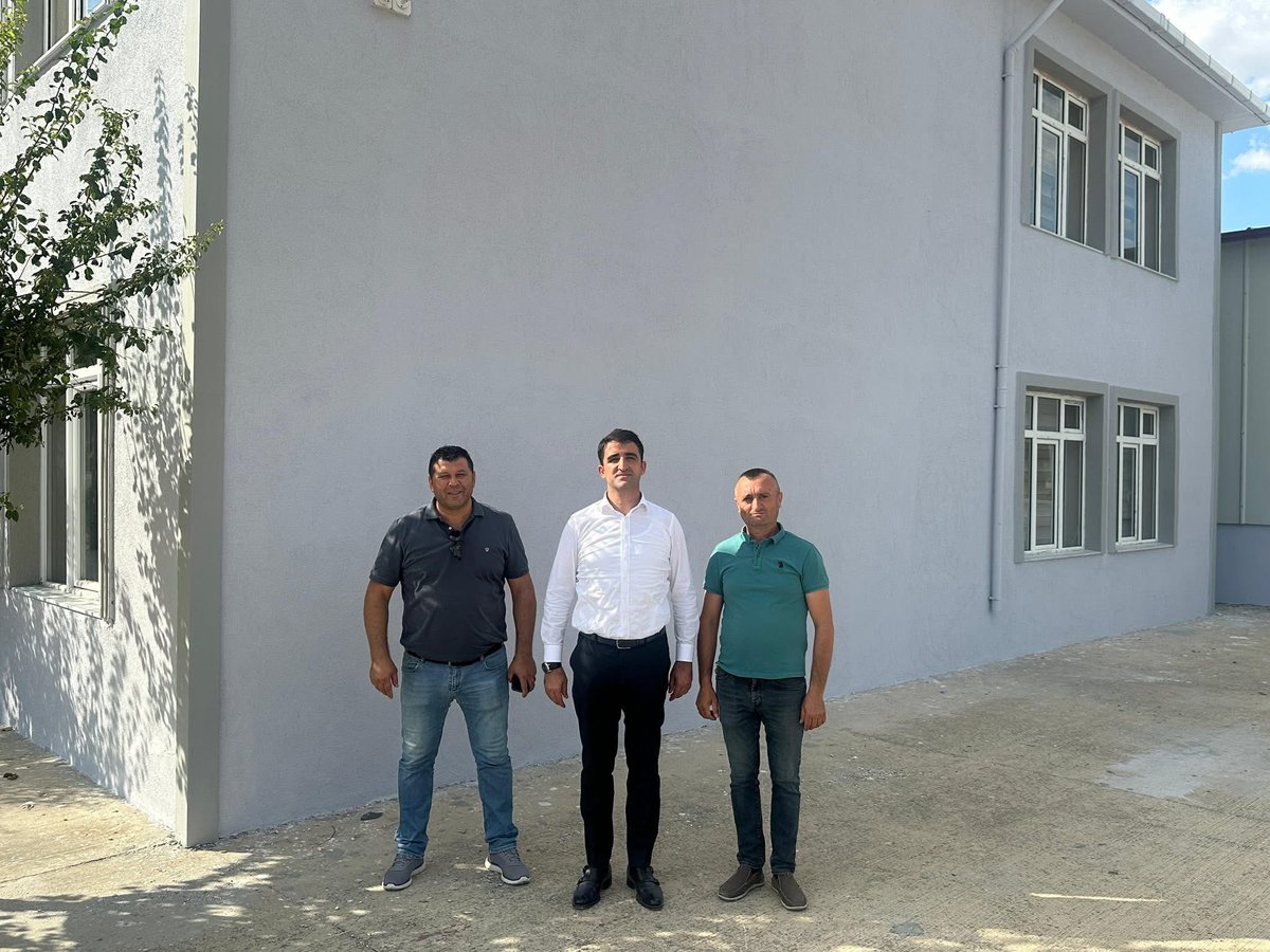 📍Kocahıdır Köyü

✅ Kadın Eğitim ve Sosyal Merkezi için hazırlıklarımız son hızla devam ediyor.

✅ Kocahıdır Ortaokulunun dış cephesi mantolama ve boyası tamamlandı.