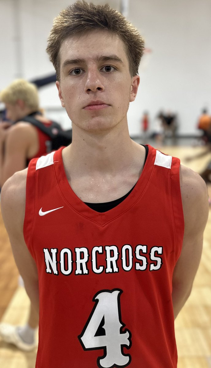 Norcross Heat starts off the weekend with a dominant 68-23 win over Louisiana Power! Three players stood out with immediate impact from start to finish
6’8 big Enzo Wea (#10) led with 15 points, while 6’4 wings Mekhi Barber (#0) and Alex Blurton (#4) each added 10 to get the win.