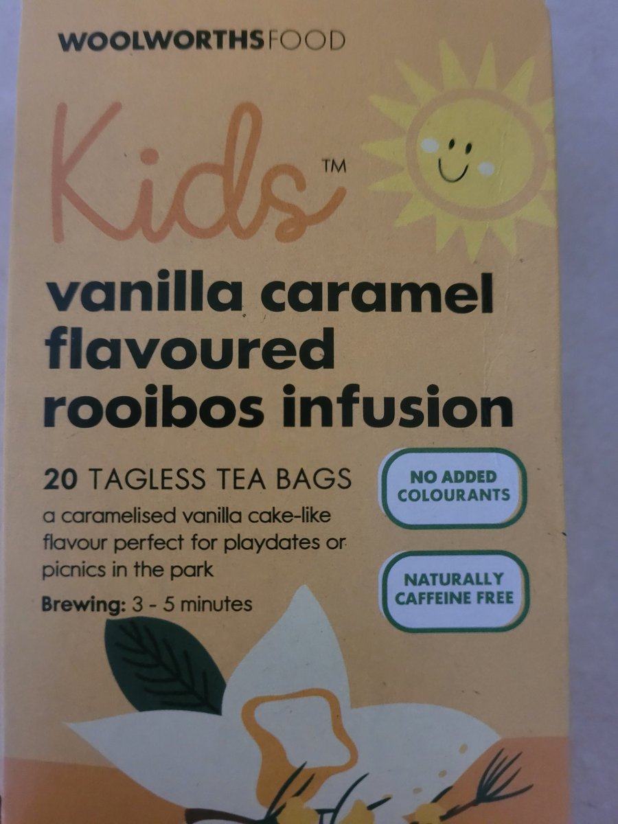 PianistTweet's tweet image. What a lovely gift from a friend. Everyone knows how much I love #rooibos #tea #ProudlySouthAfrican 

Ice tea in the summer ☀️ @WOOLWORTHS_SA