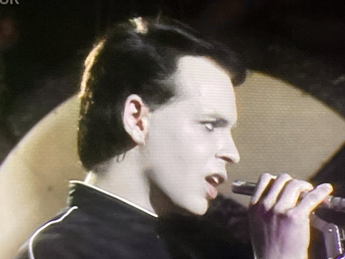 coyknorth's tweet image. Gary Numan - ‘Are Friends Electric’ 1979. #TOTP #totp79
Pulling back the curtain to the 1980s electronic domination of the charts.
The future had arrived.