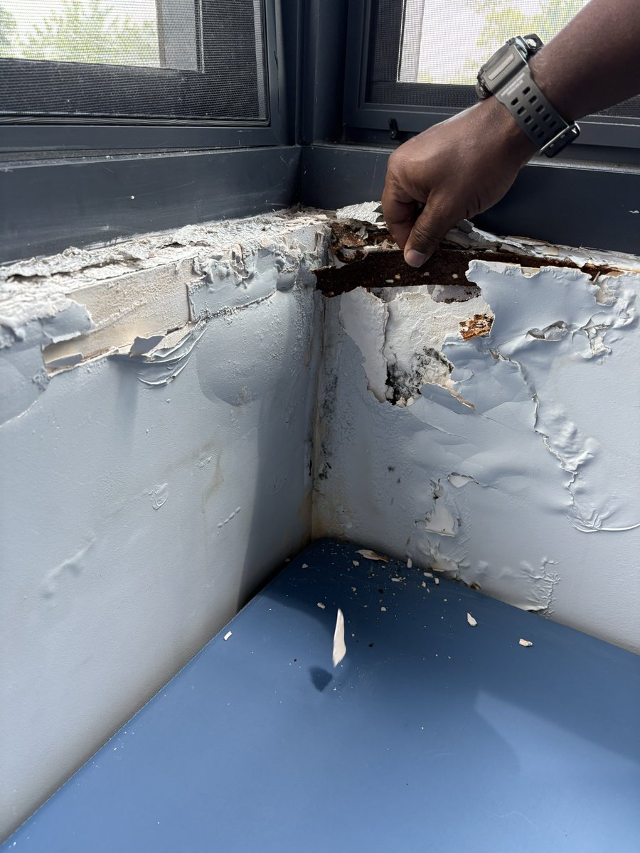 charlesallen's tweet image. Checked in on summer repairs at Maury Elem School today. A lot of HVAC work underway. Found several areas where water or leaks had done some damage & @DCDGS flagged for urgent repairs. We also reviewed broken locks, lights, & playground equipment getting attention.