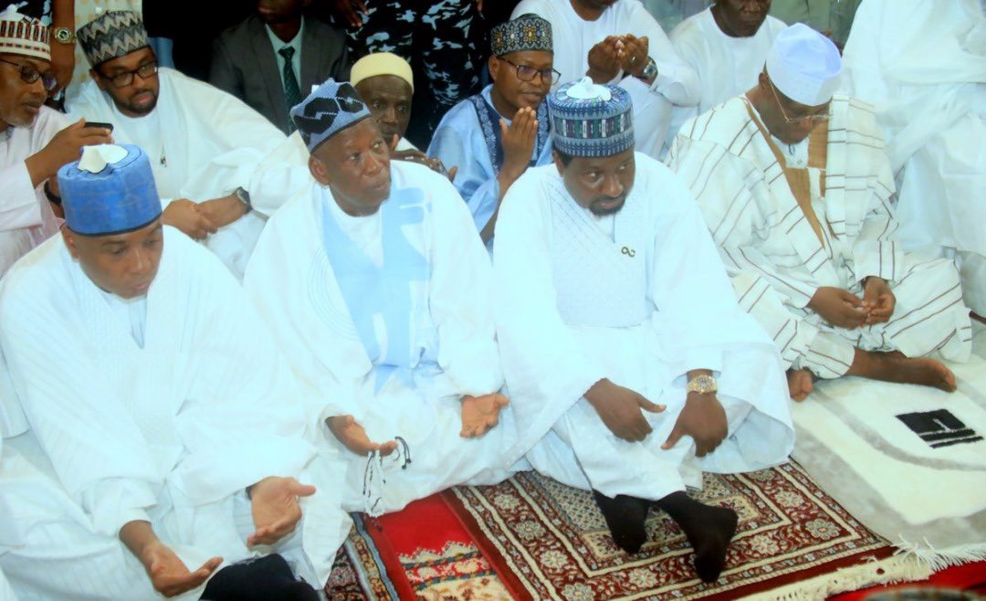 atiku's tweet image. Today, I was at the National Mosque, Abuja, to attend Juma’at prayers.
Shortly after, I joined family, friends, and other well-wishers to witness the wedding of Musa Umaru Yar'Adua, the son of the late President Umaru Yar'Adua, and Maryam Ayuba Shuaibu.
Following a longstanding…