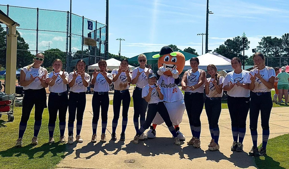 Fuzzy!!
#NorthAlabamaRockets2010
<a href="/DCEliteSoftball/">DC Elite Softball</a>