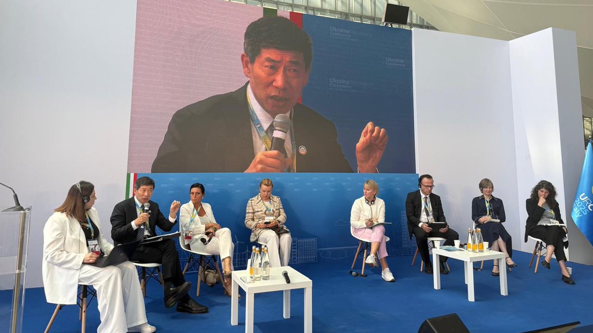Spoke on the Environmental Restoration panel at #URC2025. Crucial to integrate environmental sustainability in Ukraine's recovery, ensuring a green and resilient future, by strengthening legislation and restoring degraded peatlands.