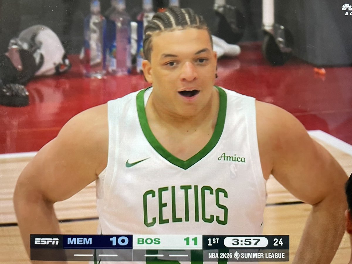 CelticsFiles's tweet image. Kenny Lofton Jr. looks HUGE #Celtics