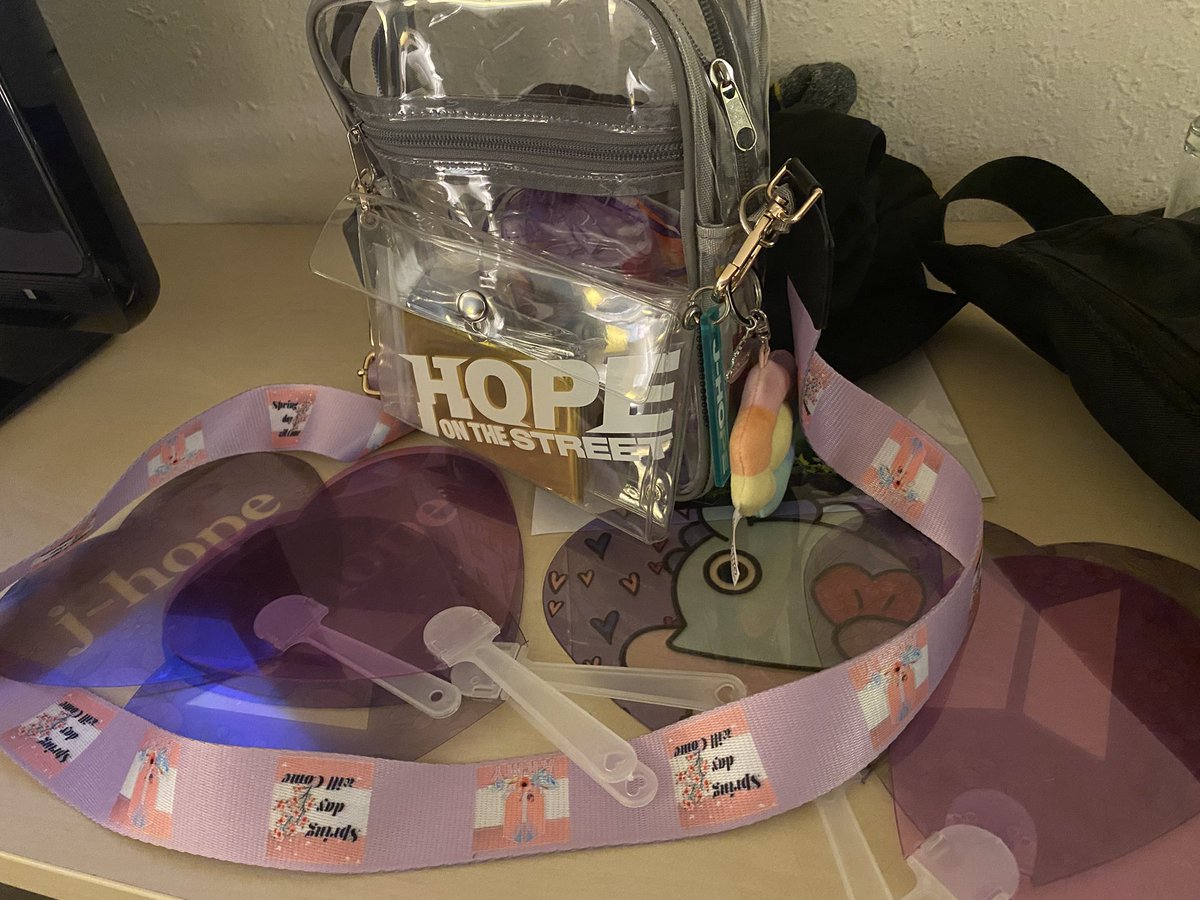 hyperfixedsince's tweet image. Preparations done #hobipalooza