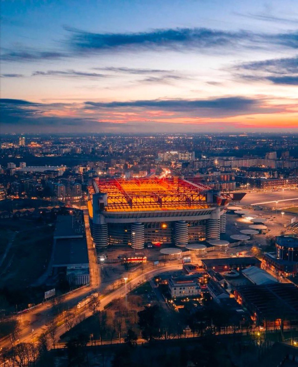 FutbolShIrTALIA's tweet image. One of footballs most iconic venues...
San Siro 🇮🇹
Stadio Giuseppe Meazza 🏟️
