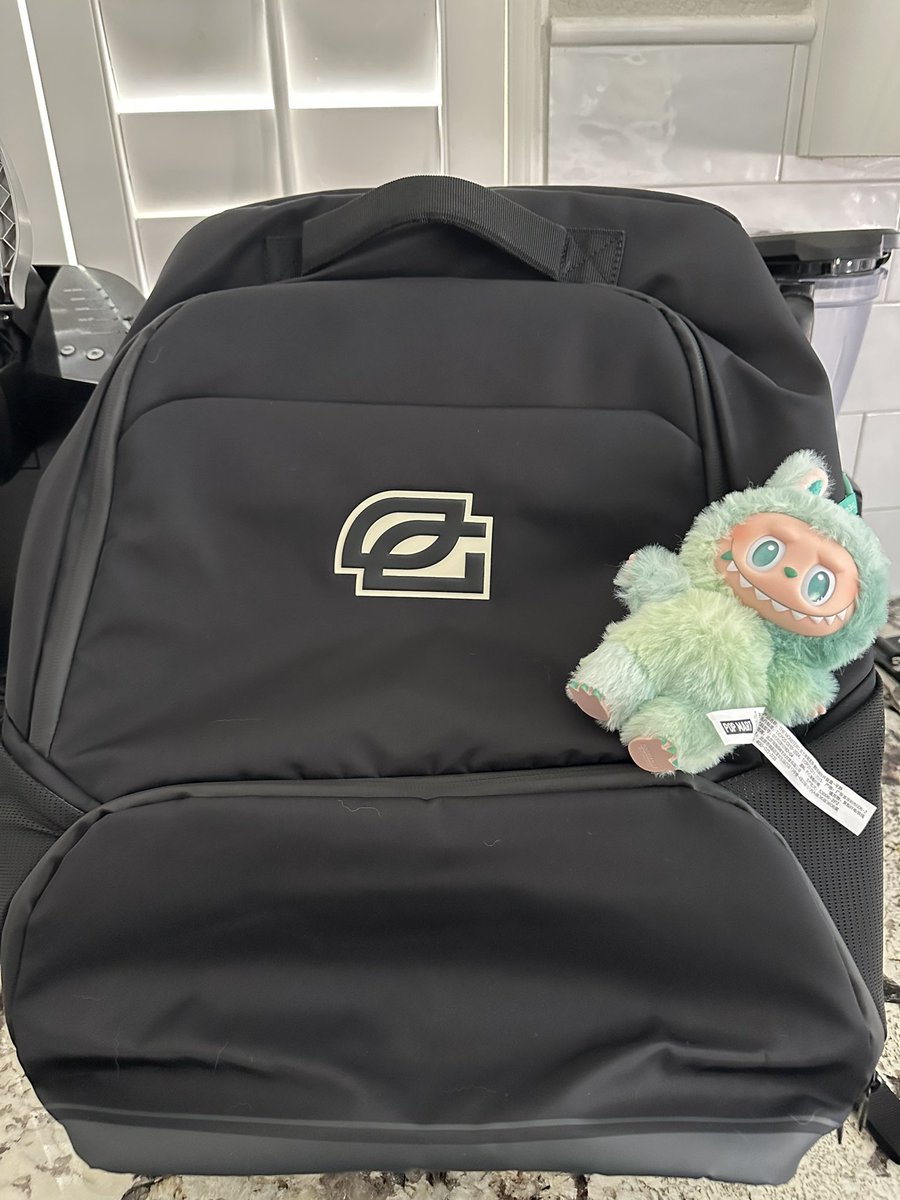 nicolle🌱 tweet media