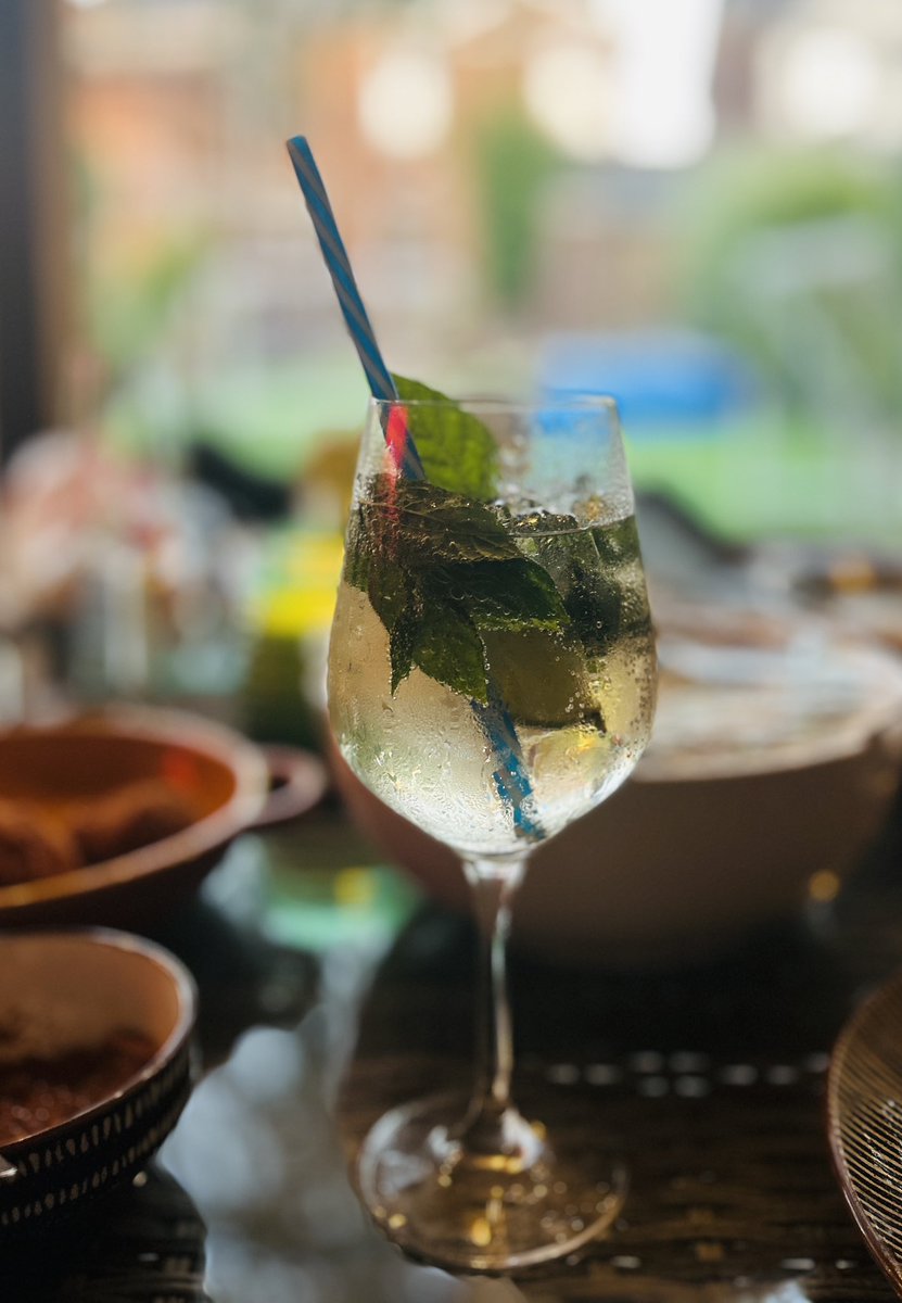 Exceptional Hugo Spritz from <a href="/vickieod/">Vickie O'Doherty</a> 👌🏼