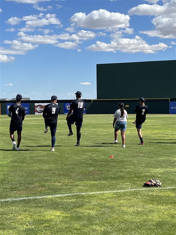 TC_DustDevils's tweet image. Yesterday, our Angels' Teammate, Kataleya, joined us for a great time at Gesa Stadium. She got to hangout with the guys, attend ball talk, throw a first pitch and her mom was even able to collect some cash in the Dash for Cash event! Thanks for coming out, Kataleya! #tcdustdevils