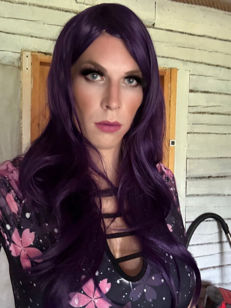 cumdump372's tweet photo. #crossdresser https://t.co/SgCVyq79Hf