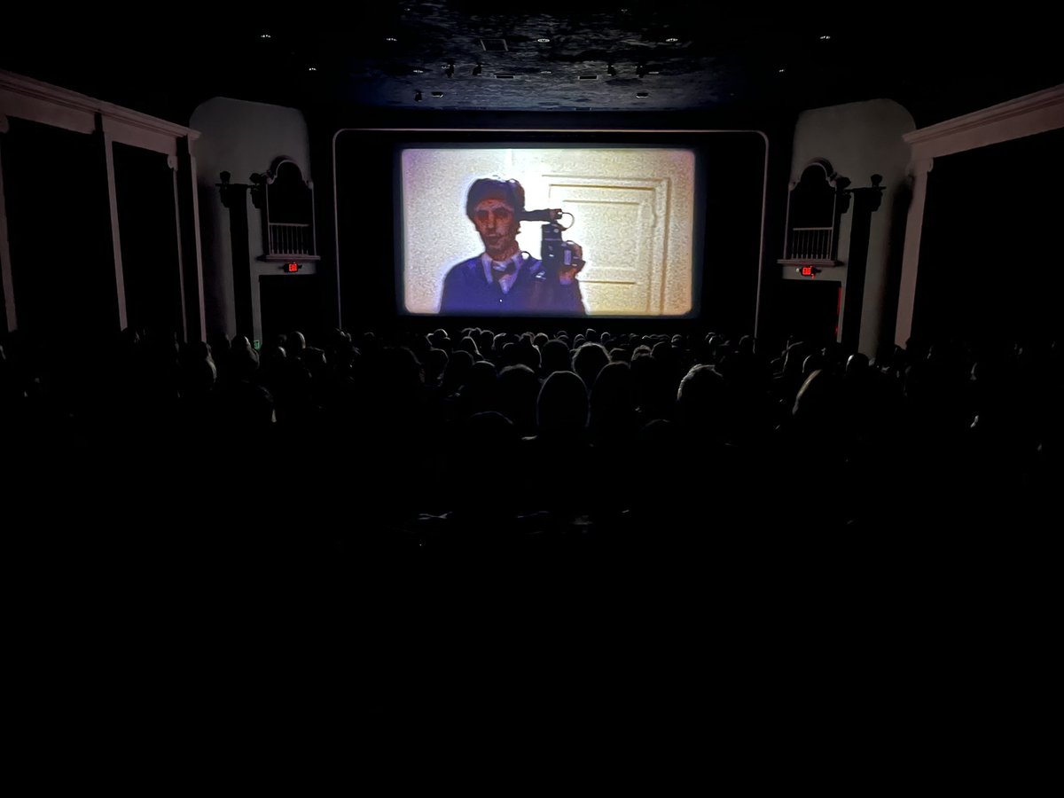 FeuerzeigJeff's tweet image. Thanks to Vidiots for a super fun sold out screening of THE 👿 DEVIL and DANIEL JOHNSTON! Keep Indie Film and Art House Cinema alive by supporting these venues in neighborhoods around the country, sharing laughs and tears with other people. Crush the digital Corporate 👹 ogre!