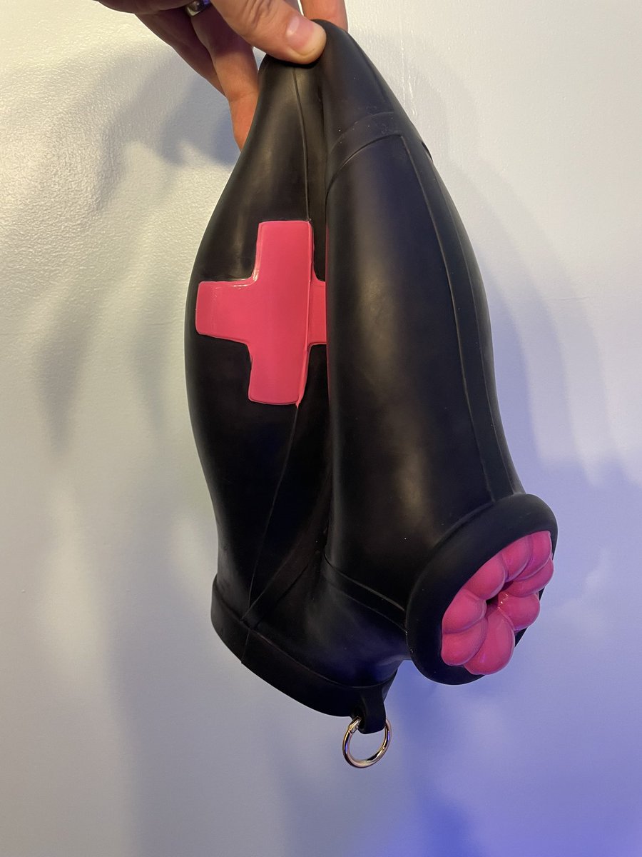 Look what arrived in the mail today! Once again, it’s beyond surreal to have modeled this on my computer a couple months ago, and today it’s in my hand. I really appreciate the work FeturaX has done here, and I hope in time more kinky products of my imagination can come to life.