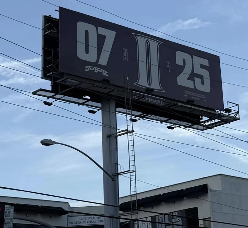 Kurrco's tweet photo. New billboard spotted for Travis Scott & Cactus Jack's 'JACKBOYS 2' 🌵

Name three features you NEED on the project ⬇️