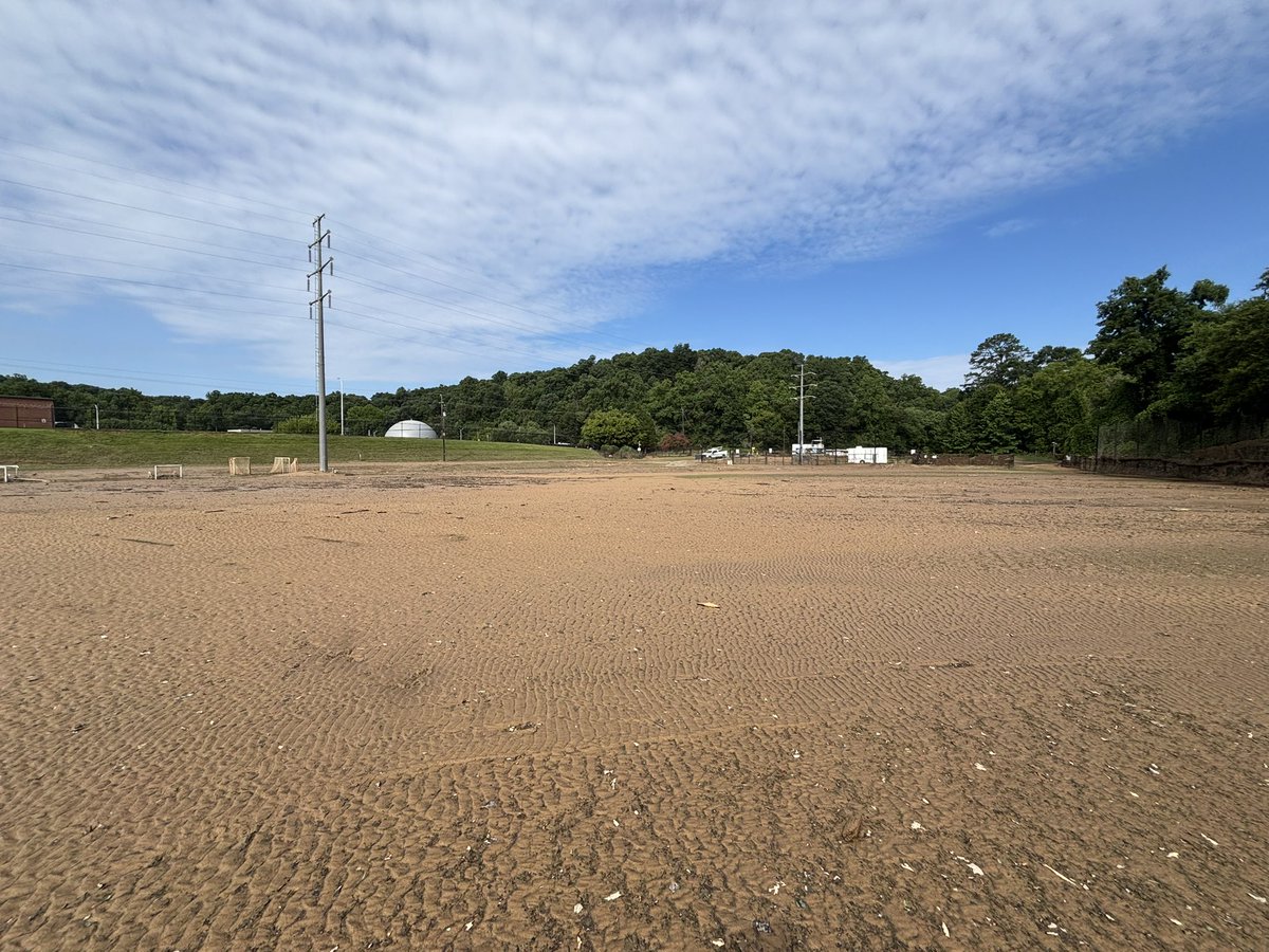 UNC Sports Turf tweet media