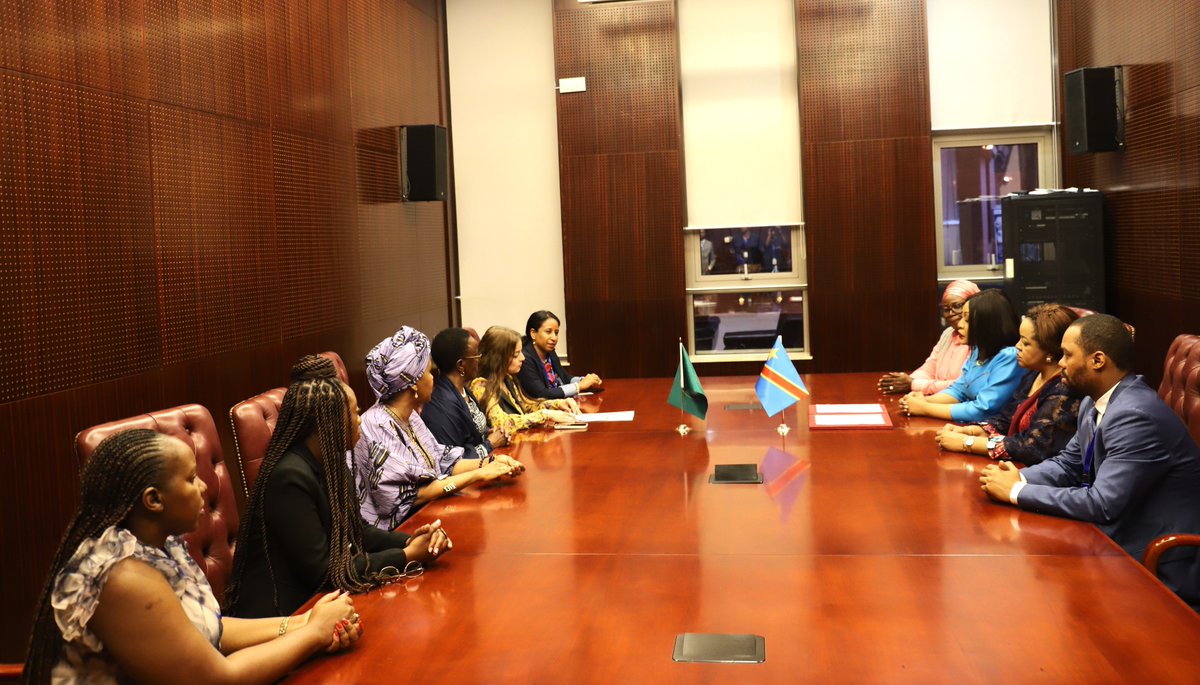 Today, on the sidelines of the #MYCM in Malabo, <a href="/HonGraciaYamba/">Hon. Gracia Yamba Kazadi Officiel</a>, Deputy Minister <a href="/RDC_Minafet/">RDC • Affaires Etrangères 🇨🇩</a>, signed the #AUEVAWGConvention, reaffirming DRC's commitment to ratify. 

With 15 ratifications, we can make the Convention a lived reality for women &amp; girls in Africa! 
#RatifyAUCEVAWG