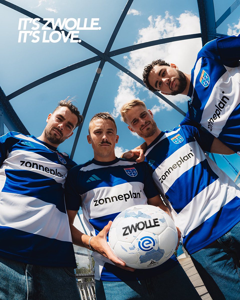 Zwolle records 💙

Het meest populaire thuisshirt ooit.

#peczwolle