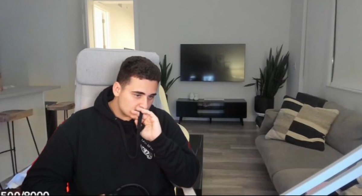 JMasij's tweet image. Streets saying this is the AirBNB 😭(Ifykyk)