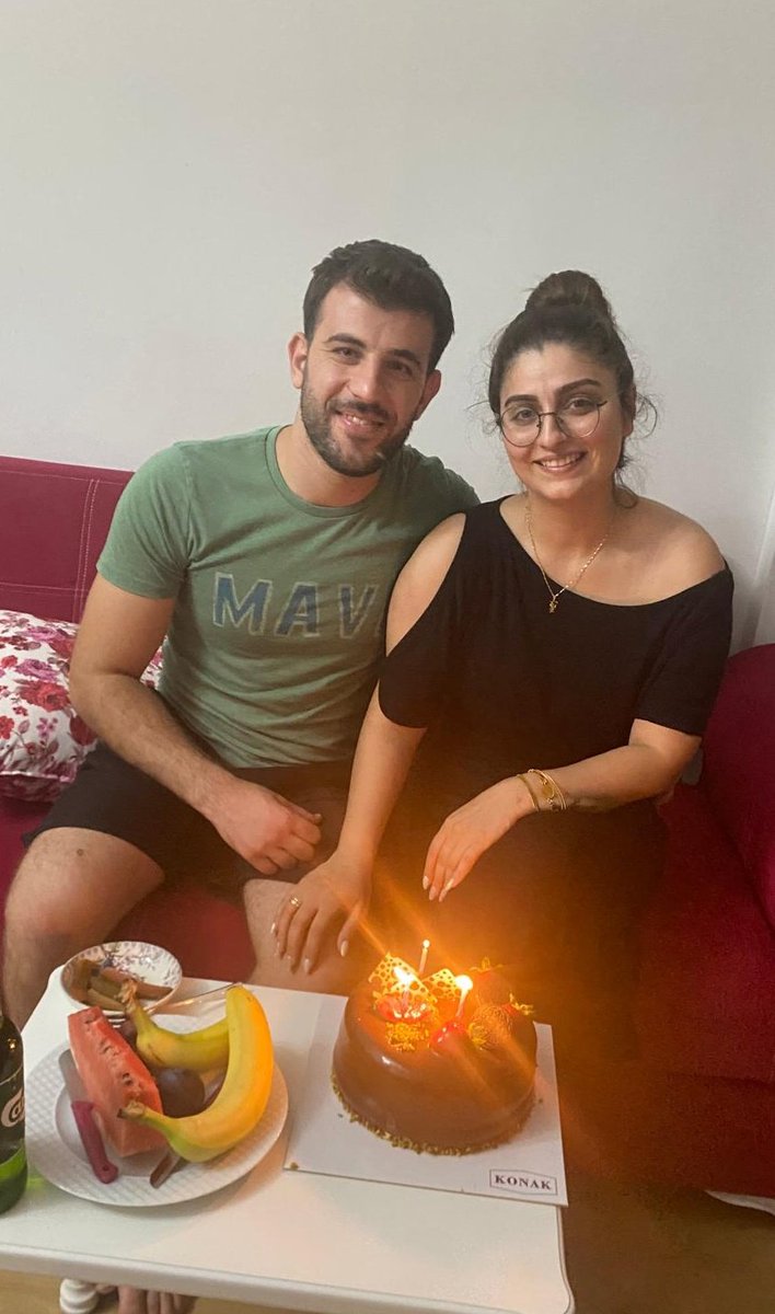 sevinckapi's tweet photo. Ben senim sen de ben,
Birbirimizin başka yüzleriyiz 
İyi ki..... https://t.co/AiYT6DTa56