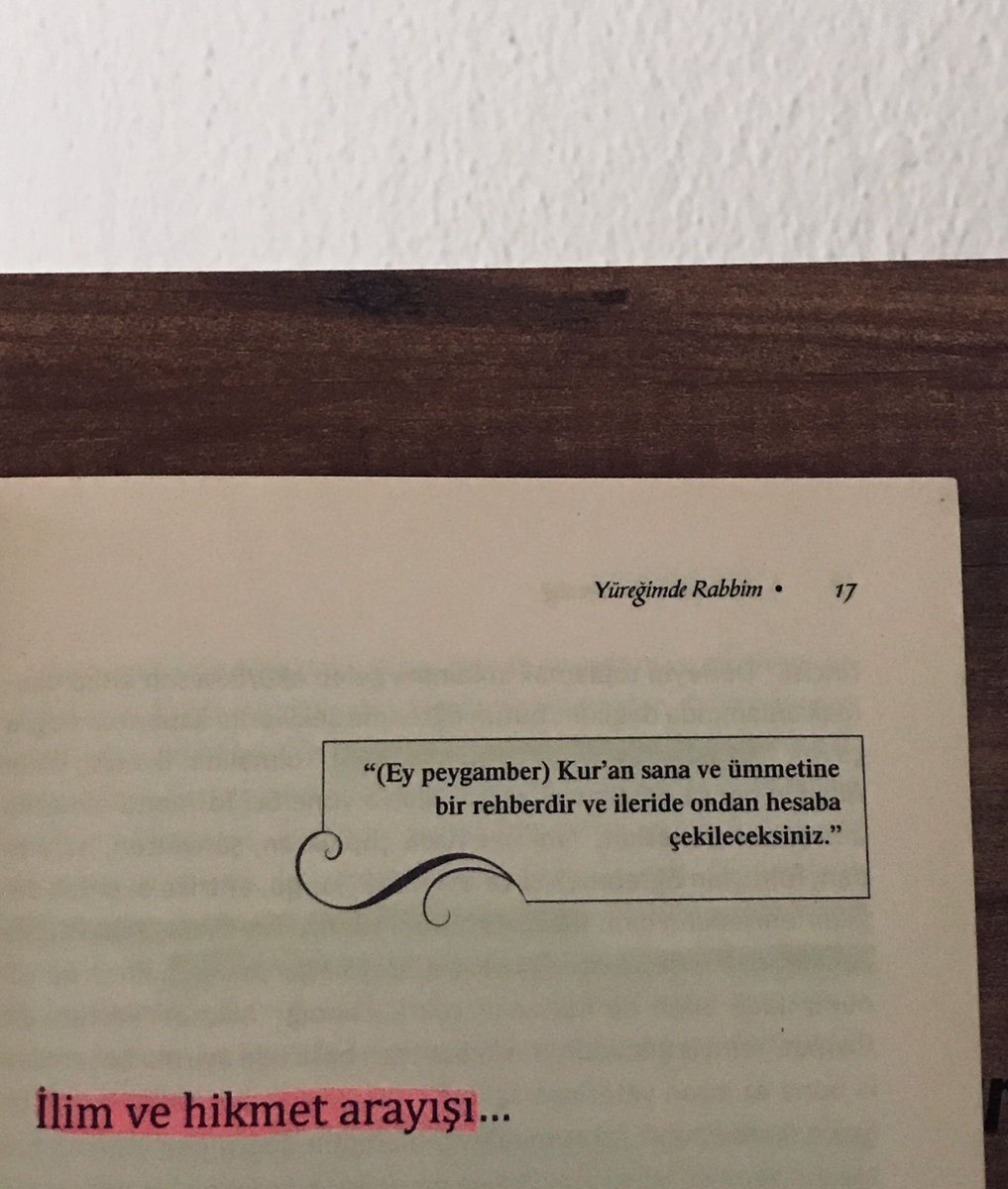 İlim bilgidir ve bilgiyi türlü yollardan edinebilirsiniz Fakat Hikmetsiz ilim değer taşımaz İlim inşaat malzemesi ise Hikmet onu güzel bir mimari binaya dönüştürür

İnsan ancak ilminin yanı sıra hikmet edindiğinde gerçek anlamda reşit kâmil güvenilir ve doğru yol gösterici olur🌸