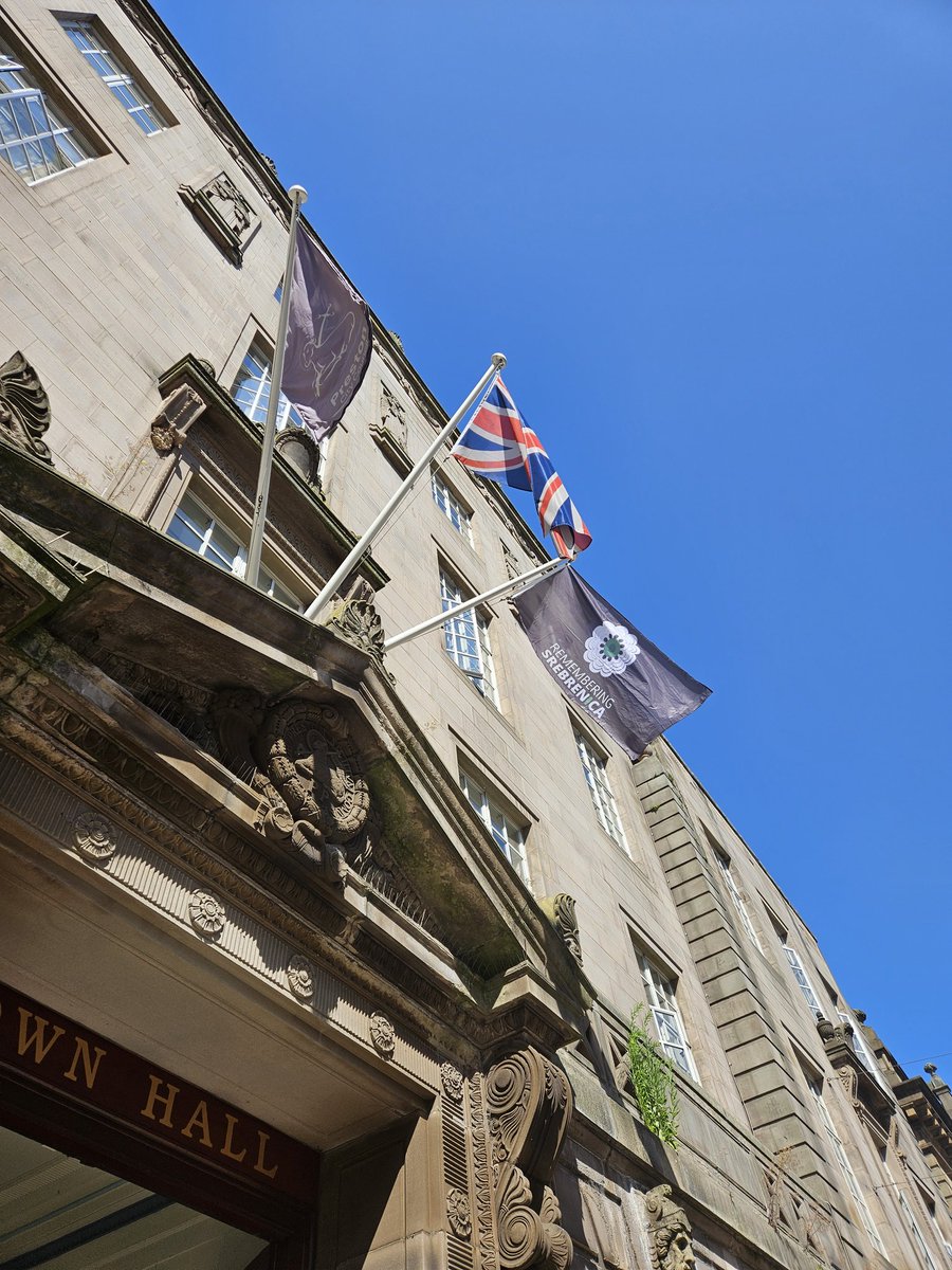 Light_Fndn's tweet image. This morning, we were honoured to attend a small and intimate memorial in remembrance of Srebrenica, at the kind invitation of The Right Worshipful The Mayor of Preston Cllr Sue Whittam.

Alongside faith and civic leaders, we took part in a flag-raising ceremony.

@prestoncouncil