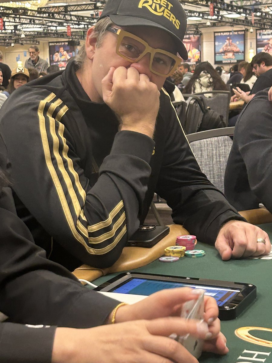 Mike Pudd'nhead (@mikepuddnhead) on Twitter photo Brutal table draw today in the #WSOP Mid-Stakes Championship with 17 time bracelet winner Phil “Big Jack” Hellmuth to my left <a href="/phil_hellmuth/">phil_hellmuth</a> Brutal table draw today in the #WSOP Mid-Stakes Championship with 17 time bracelet winner Phil “Big Jack” Hellmuth to my left <a href="/phil_hellmuth/">phil_hellmuth</a>