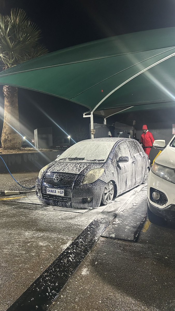 It’s 22:50 and I’m currently at the Carwash 🤣