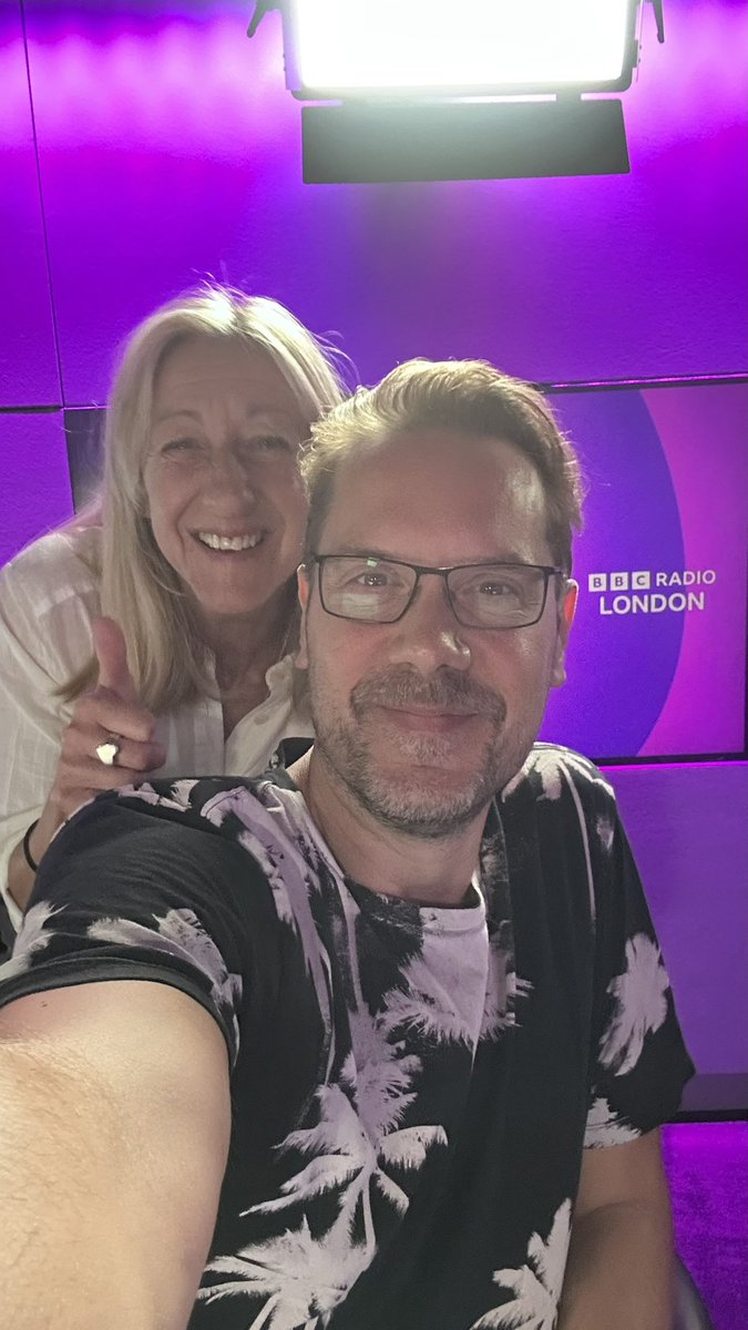 JimDavisOnAir's tweet image. Ready to go with @annawebbdogs for Friday’s #BarkingAtTheMoon The only hour of radio in the UK dedicated to #dogs & their wellbeing. We’re talking about dogs on leads vs off lead, pet insurance & puppy smuggling! Call 08000 321 333
Listen @BBCSounds