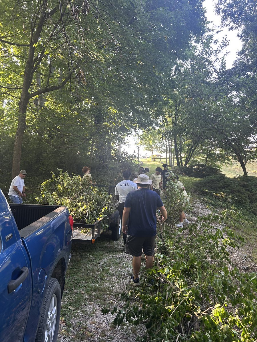 For EHS Panther Football, it’s not just about what we do on the field—it’s about who we are off of it. 

We spent the day at the Wesley Hilltop mulching playgrounds, clearing garden beds, moving furniture, and improving trails. Proud to serve and grow together. #ForTheTown