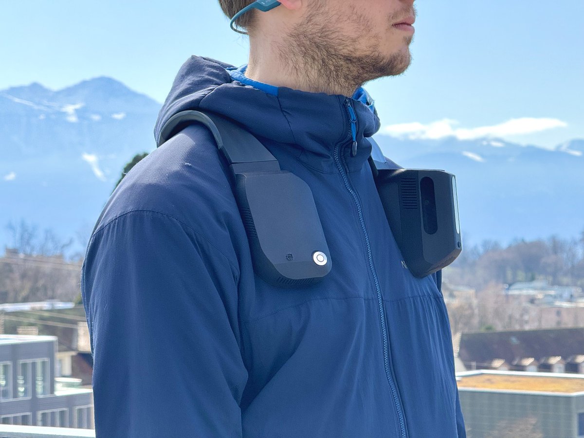 ExobotRobotique's tweet image. Exobot est fier d’être le premier à introduire Biped.ai au Canada ! est la compagnie derrière le harnais intelligent NOA, un copilote intelligent servant de guide virtuel en temps réel pour les personnes vivant avec une limitation visuelle