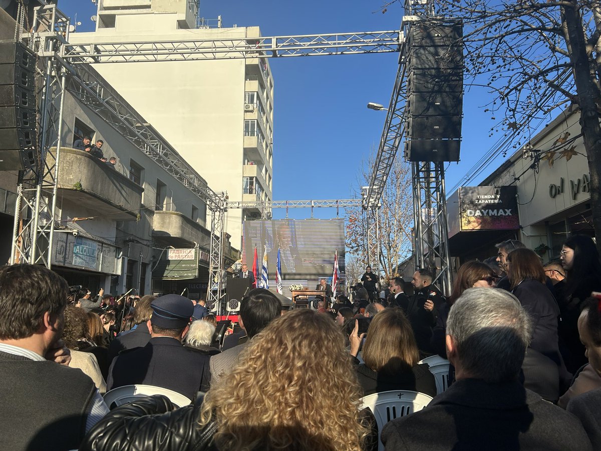 Pablo Mieres (@pablo_mieres) on Twitter photo Hoy en Rocha en la asunción de <a href="/alejoumpierrez/">Alejo Umpiérrez</a> junto a nuestros compañeros Omar Rodríguez Erreca <a href="/SosaGabito_Bern/">Bernardo Sosa Gabito</a> y Laura Núñez que asume la Dirección de Equidad y en Florida acompañando a <a href="/PajaroEnciso/">Carlos Enciso Christiansen</a> junto a nuestro compañero Emiliano Rodríguez que será Coordinador de Cultura Hoy en Rocha en la asunción de <a href="/alejoumpierrez/">Alejo Umpiérrez</a> junto a nuestros compañeros Omar Rodríguez Erreca <a href="/SosaGabito_Bern/">Bernardo Sosa Gabito</a> y Laura Núñez que asume la Dirección de Equidad y en Florida acompañando a <a href="/PajaroEnciso/">Carlos Enciso Christiansen</a> junto a nuestro compañero Emiliano Rodríguez que será Coordinador de Cultura