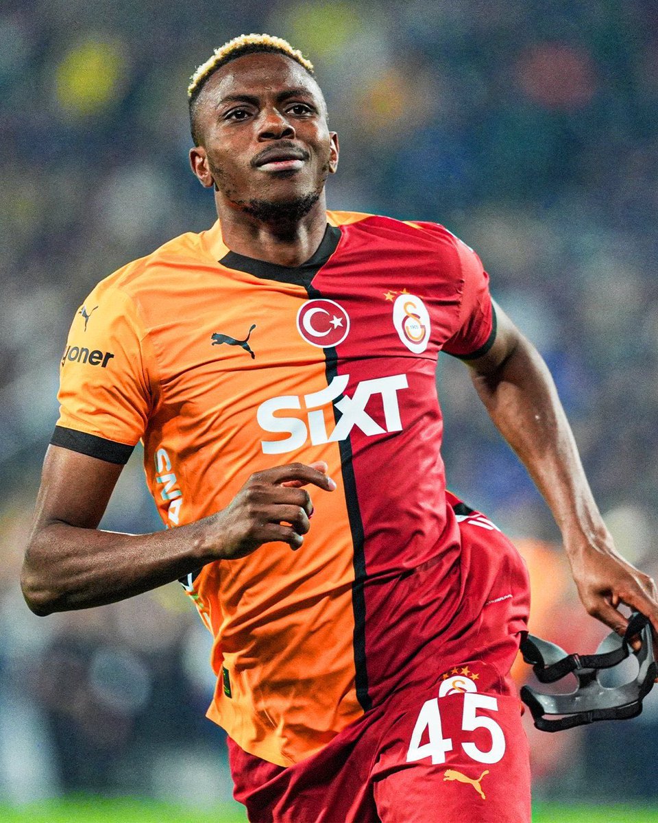 ✨ÖZEL ✨

Transferi yılan hikayesine dönen Osimhen Napoli başkanını arayarak ben orada oynamak istiyorum bu gerçekleşmezse önce senin kafana sonra kendi kafama skarm demiş. 

🗣️ Di Yarzio