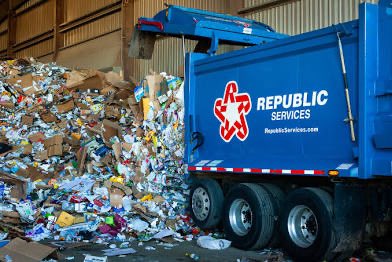 La Prensa San Diego - LaPrensa.org (@laprensasd) on Twitter photo BREAKING: CV Mayor <a href="/JohnMcCannCVCC/">John McCann</a> calls special City Council meeting for Monday 5pm as local trash company workers delay service to honor labor strike in Boston. CV contracts w <a href="/RepublicService/">Republic Services</a> for local trash & recycling pickup. BREAKING: CV Mayor <a href="/JohnMcCannCVCC/">John McCann</a> calls special City Council meeting for Monday 5pm as local trash company workers delay service to honor labor strike in Boston. CV contracts w <a href="/RepublicService/">Republic Services</a> for local trash & recycling pickup.