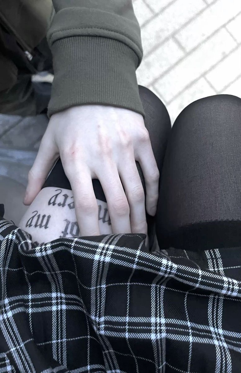 ۟ (@hwrt_) on Twitter photo 