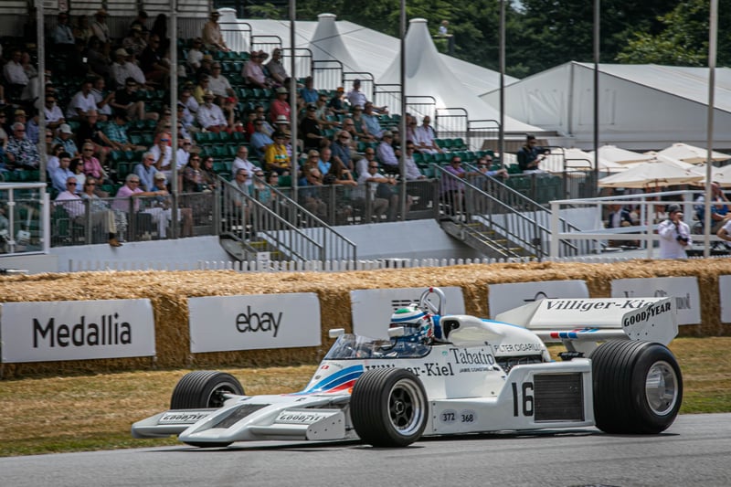 Niyi_Okuz's tweet image. If you're in the Hampshire area or close and have even the slightest love for exotic cars, drag yourself to #GoodwoodFOS. Pure adrenaline, history, and horsepower!!! 🏁