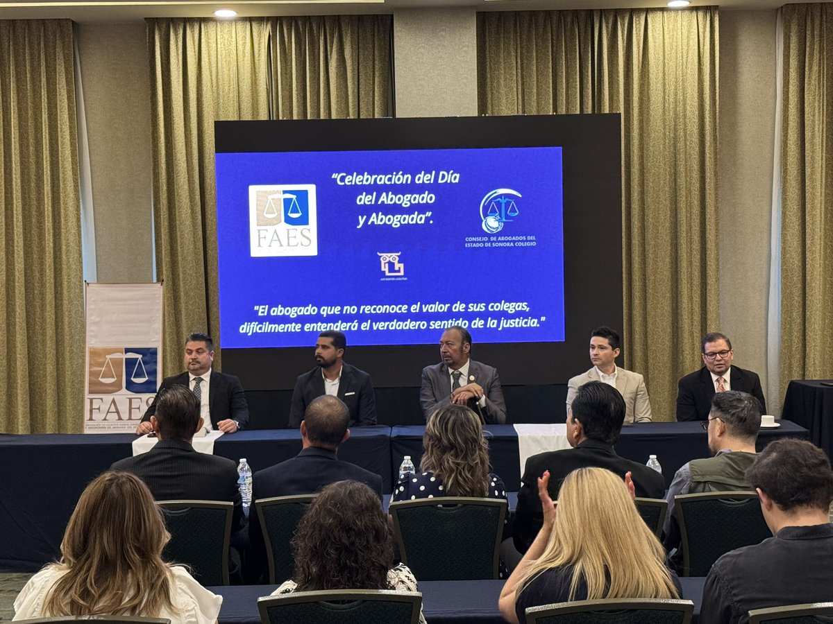 Tribunal Estatal Electoral de Sonora (@tee_sonora) on Twitter photo ⚖️ En el marco del Día del Abogado 2025, el Magistrado Presidente del #TEESonora Vladimir Gómez Anduro <a href="/G_Anduro/">Vladimir Gómez A.</a> asistió a la ceremonia organizada por la FAES y la CONCAAM, donde se entregaron reconocimientos a destacadas trayectorias jurídicas.
🎉 Felicitamos a todas las ⚖️ En el marco del Día del Abogado 2025, el Magistrado Presidente del #TEESonora Vladimir Gómez Anduro <a href="/G_Anduro/">Vladimir Gómez A.</a> asistió a la ceremonia organizada por la FAES y la CONCAAM, donde se entregaron reconocimientos a destacadas trayectorias jurídicas.
🎉 Felicitamos a todas las