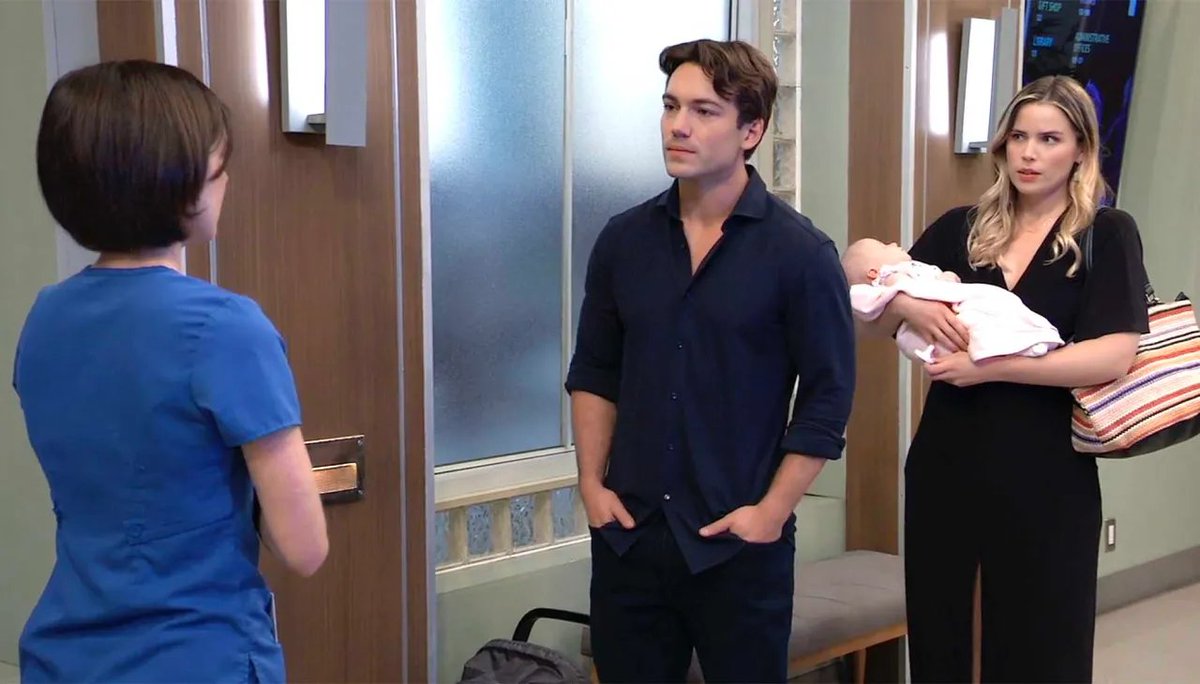 SASHA LOOKS SO PRETTYYYYYY