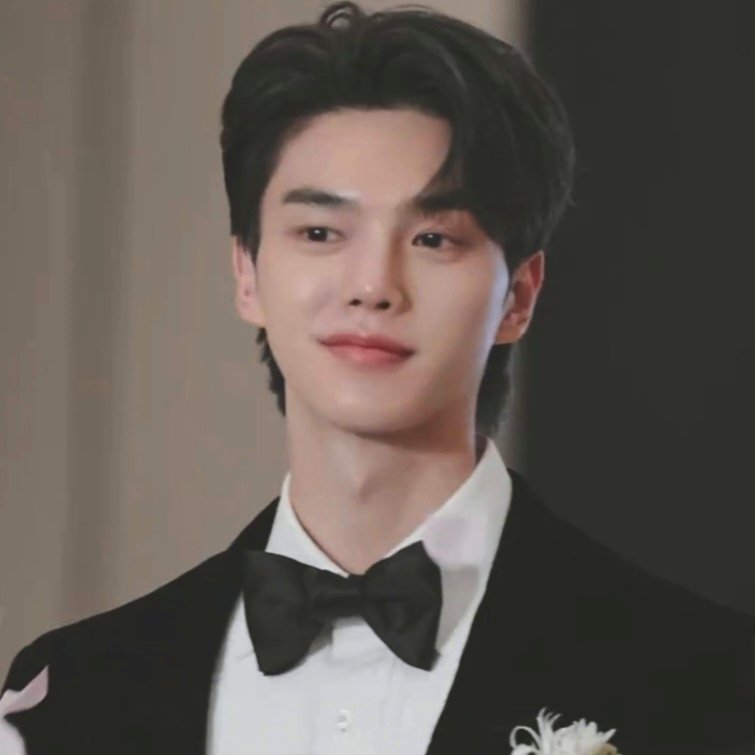 nateturnal's tweet photo. ㅤ

            look in my eyes, they will tell you the truth
            the girl in my story has always been you
            i'd go down with the titanic, it's true
            for you, l  o  v  e  r

    ㅤ https://t.co/DRsgL8LXjM