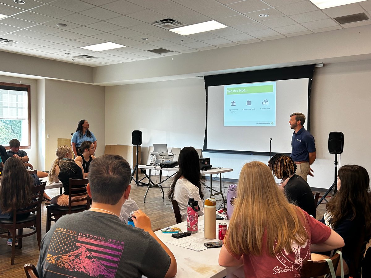 AgGeorgia Farm Credit and AgSouth Farm Credit were proud to support the next generation of ag leaders at the Georgia Cooperative Council’s Youth Leadership Conference! AgGeorgia was also excited to sponsor Keira Musselwhite of Vienna to attend the conference!