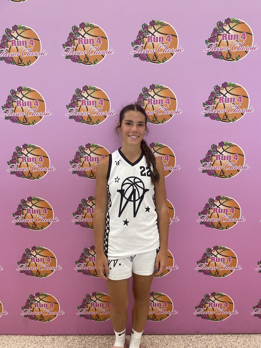 3-0 to start Run for the Roses! Some great team wins! Can’t wait for the Platinum bracket semifinals tomorrow! 

<a href="/CvilleLadyCanes/">Cartersville Lady Canes Basketball</a> 
<a href="/WoodEliteSkillz/">Quinton Wood</a>
