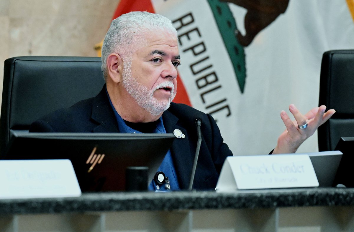 JeffHorseman's tweet image. Perris residents back mayor’s suggestion to stay home to avoid ICE shorturl.at/tYTP9
