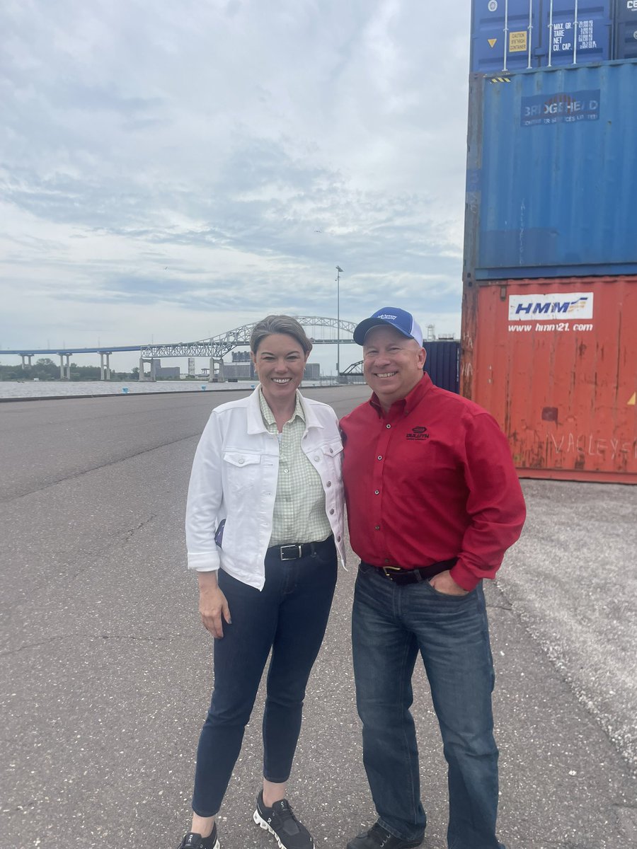 AngieCraigMN's tweet image. It’s hard to find a corner of Minnesota that isn’t hurting because of Trump’s reckless tariffs. Grateful to have the opportunity to tour the Duluth Seaway Port Authority and hear directly about how we can work to keep the economy open in Minnesota.