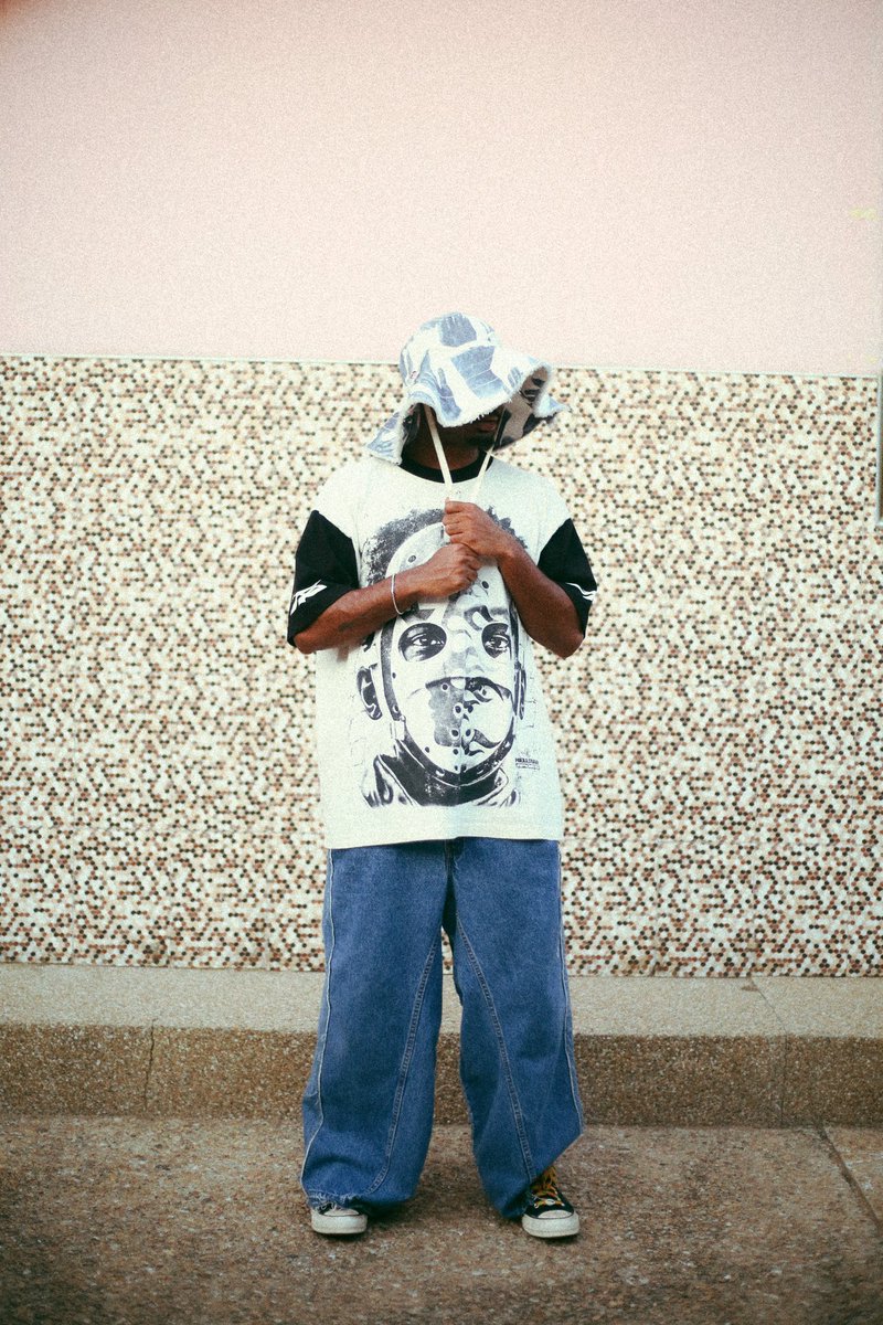 davidwept's tweet photo. Went to Ghana and shot Slut Me Out for @amaarae  directed  @FreeOmarJones https://t.co/0ZTJaprnbh