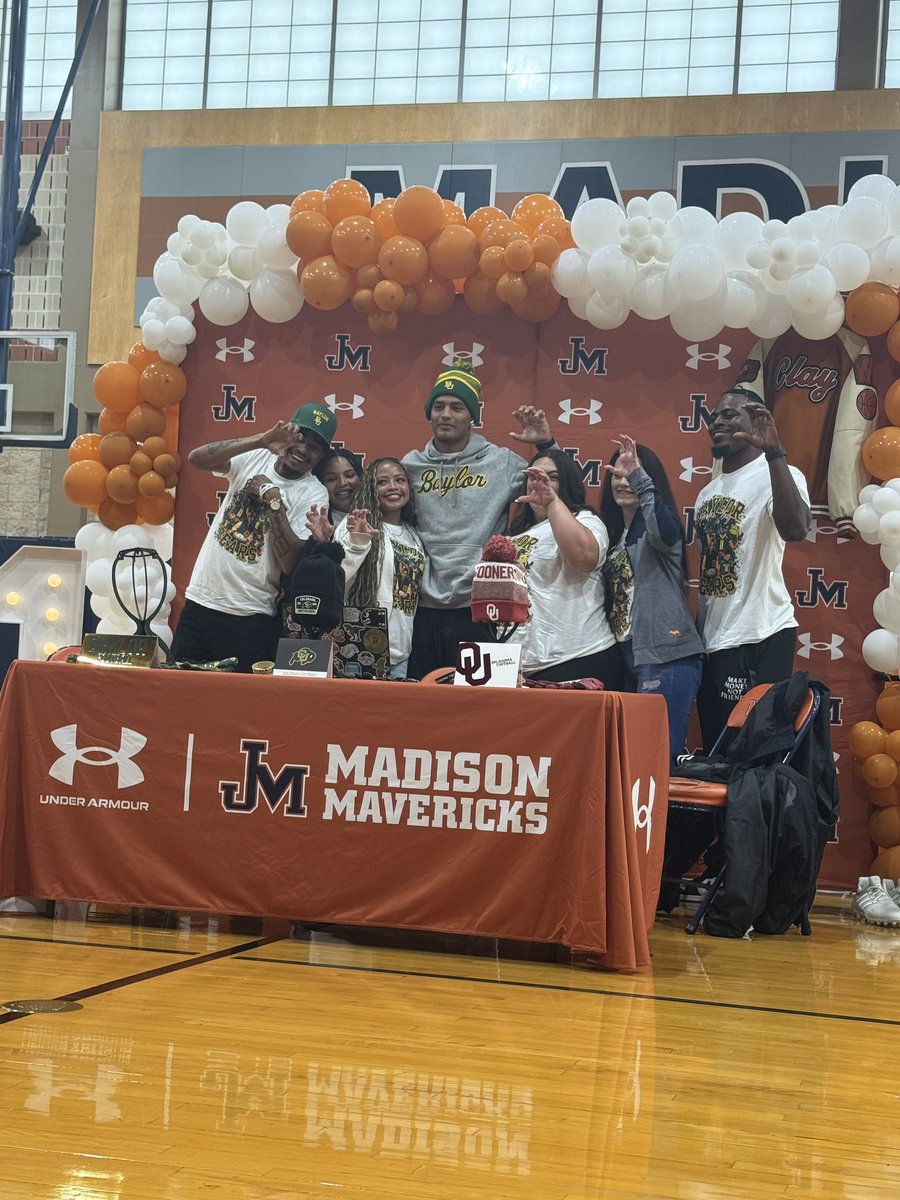 NEISD ATHLETICS (@neisdathletics) on Twitter photo Great day for Jordan Clay and Madison HS. Jordan made his decision to attend Baylor University. Sic em!!
<a href="/NEISD/">North East ISD</a> <a href="/SaMadisonMavs/">Madison Mavericks</a> <a href="/JMadison_FB/">Madison Maverick Football</a> Great day for Jordan Clay and Madison HS. Jordan made his decision to attend Baylor University. Sic em!!
<a href="/NEISD/">North East ISD</a> <a href="/SaMadisonMavs/">Madison Mavericks</a> <a href="/JMadison_FB/">Madison Maverick Football</a>