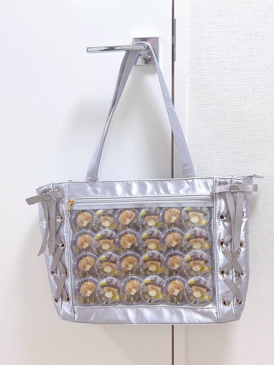 舞台挨拶に🏃‍♀️
最高の愛を見に行くよ...